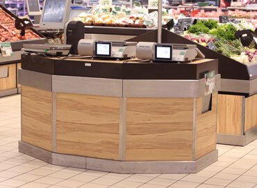 Furniture for hypermarket : Weighing counters